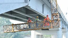 Ponte chiuso,  accertamenti tecnici: ancora una decina di giorni per avere gli esiti