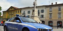 Piazza Garibaldi: "Basta inciviltà". Anche il parroco firma l'esposto 