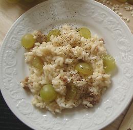 LA RICETTA
Risotto uva e salsiccia