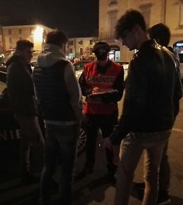 Piazza Garibaldi, controlli notturni anti schiamazzi