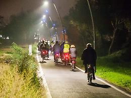 FOTO Luci accese sulla ciclabile di Cavatigozzi