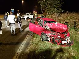 Scontro tra due auto, un ferito grave