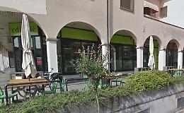 Razzia in tabaccheria, rubati soldi e sigarette