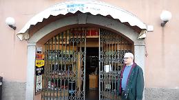 Furto nella notte alla tabaccheria ricevitoria 'Smoke 13'