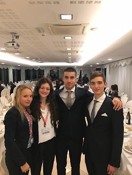 FOTO Prove di G7 per gli studenti dello Stanga