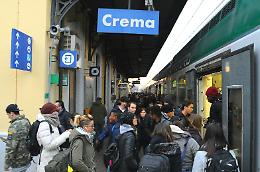 Gelo e neve, linea ferroviaria ko: raffica di ritardi