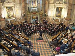 Chiesa gremita per il concerto dell'orchestra di fiati dell’Associazione Musicale 'Il Trillo'