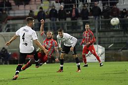 Lampo di genio di Paulinho, la Cremonese batte 1-0 lo Spezia