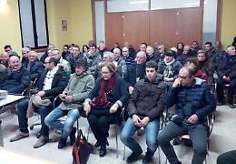 Fusione Castelleone e Fiesco, folla all'assemblea