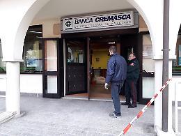 Sventrato il bancomat con una miscela di gas