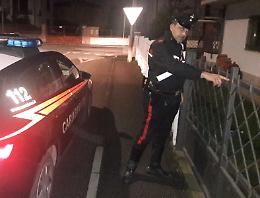 Evade dai domiciliari, arrestato