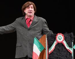 Antonio Albanese, i suoi Personaggi e il "Ponte di pilu"
