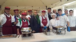 FOTO La prima edizione del 'Gran Bollito Cremonese' nelle Mura di Pizzighettone