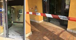 Bomba nel bancomat, colpo da 30mila euro