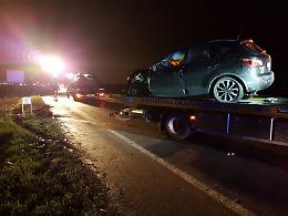 Scontro tra auto, gravi disagi al traffico sulla via Mantova