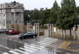Civico Cimitero, riapre l'ingresso da via dei Cipressi