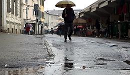 Mercato, la rabbia degli ambulanti: 'Ci sentiamo abbandonati'