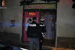 Chiusi tutti i nove centri massaggi cinesi della città