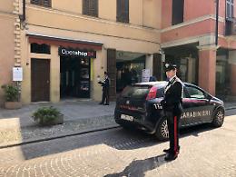 Schiamazzi notturni, denunciati otto ragazzi