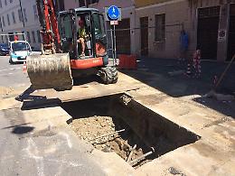 Cantiere in via Bagnara per proseguire i lavori alla fognatura