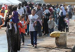 Migranti in via Italia, in sette in un’abitazione