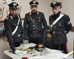 Blitz dei carabinieri, un arresto e 600 grammi di droga sequestrata
