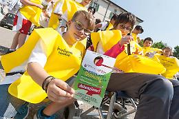 Diversamente Uguali 2018, giro in carrozzina per la città