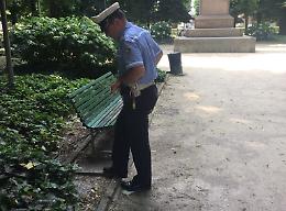Allarme bocconi in piazza Castello
