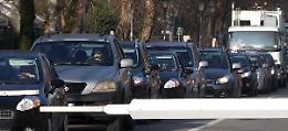 Santa Maria, quartiere isolato: 'Mancano parcheggi e servizi'