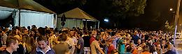 Picchiato alla festa, "Aggredito senza motivo"