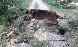 Voragine sulla pista, le nutrie hanno colpito ancora
