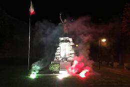 CasaPound, fuochi e Tricolore: la notte della Grande Guerra