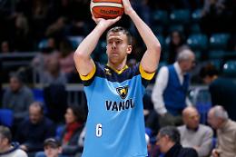 Vanoli, Gazzotti resta in biancoblu