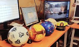 Stop al calcio serale sul 'listone', sequestrati 4 palloni