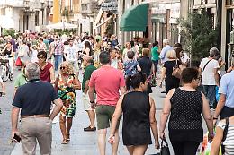 Sono partiti i saldi, subito occasioni e buona affluenza