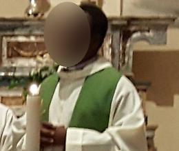 Il sacerdote innamorato: ‘Non sono coinvolto’