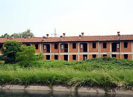 Villette della Ferriera: bisce, furti e dormitori abusivi