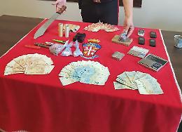 Spaccio di cocaina ed eroina, arrestate due persone