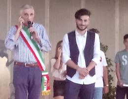 Si occupa dei famigliari malati, Roberto cittadino dell'anno