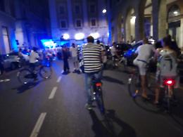 Lite in centro, indagini avanti: un minore denunciato