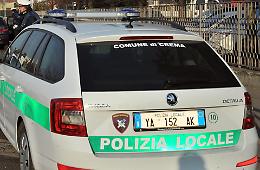 Sosta selvaggia, una telecamera sul parabrezza dei vigili