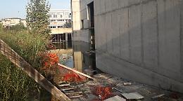 Ex scuola di Cl, reti a pezzi e nei sotterranei si forma un lago