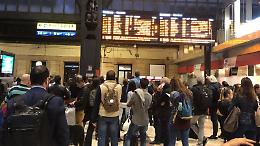Disservizi continui, ancora ritardi in serie: vera emergenza