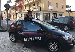 Due ville svaligiate: presi solo i contanti