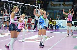 La Pomì rompe il ghiaccio, Bergamo dominata (3-0)