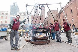 Super castagnata benefica per  Aido e Accd