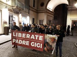 Liberate padre Gigi, l'appello del vescovo