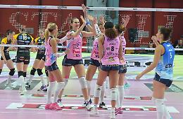 Pomì, altra vittoria al PalaRadi: Brescia superata al tie break
