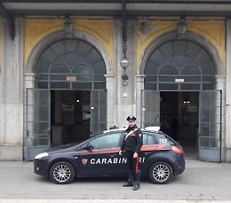 Preso il pusher della stazione, droga nel collare del cane
