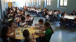 La bimba è vegetariana,  ma per lei l’asilo non ha un menu

